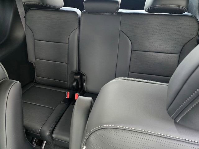 New 2026 Buick Enclave Sport Touring w/ LPO, Floor Liner Package image 9