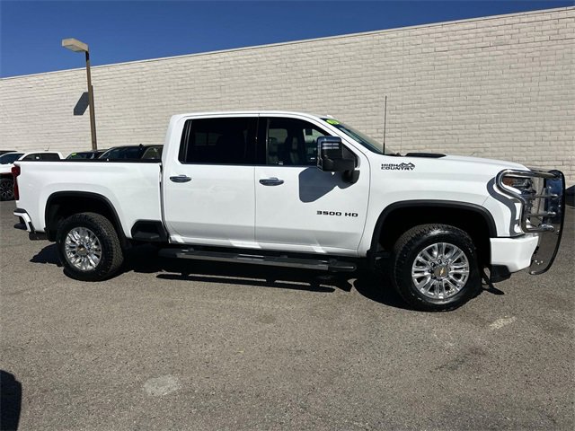 Used 2023 Chevrolet Silverado 3500 High Country image 3