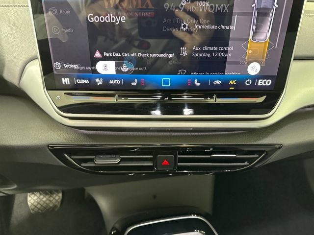 Used 2024 Volkswagen ID.4 Pro image 23