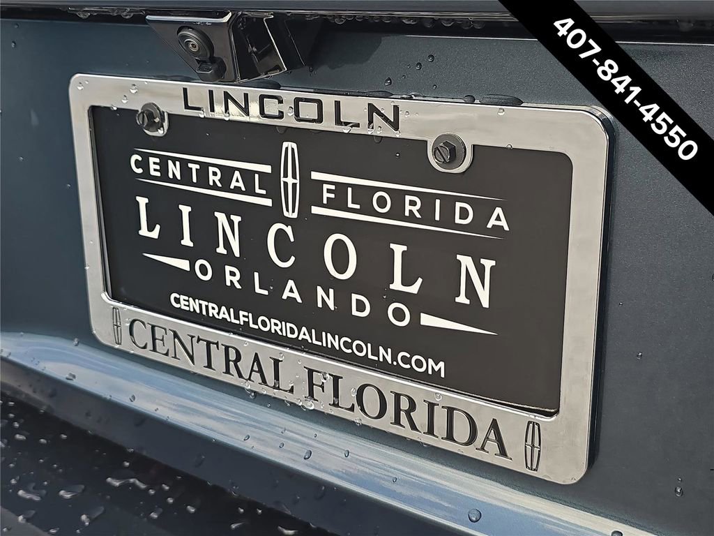 New 2026 Lincoln Navigator Reserve AWD/4WD image 5