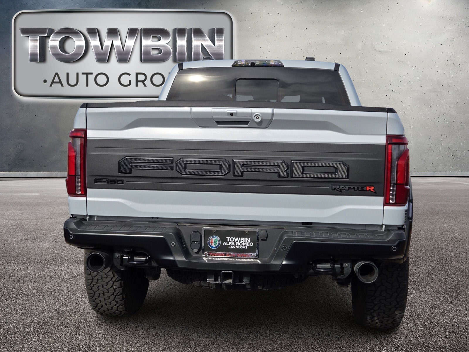 Used 2025 Ford F150 Raptor w/ Equipment Group 803A Raptor R AWD/4WD image 5