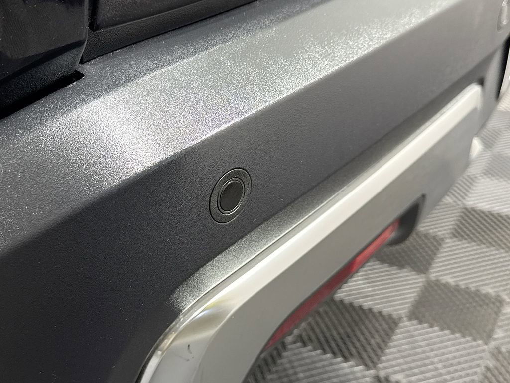 Used 2022 Rivian R1T Adventure image 20