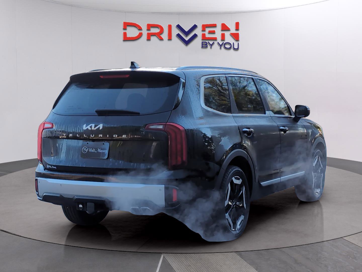 Used 2024 Kia Telluride S w/ S Sunroof Package image 5