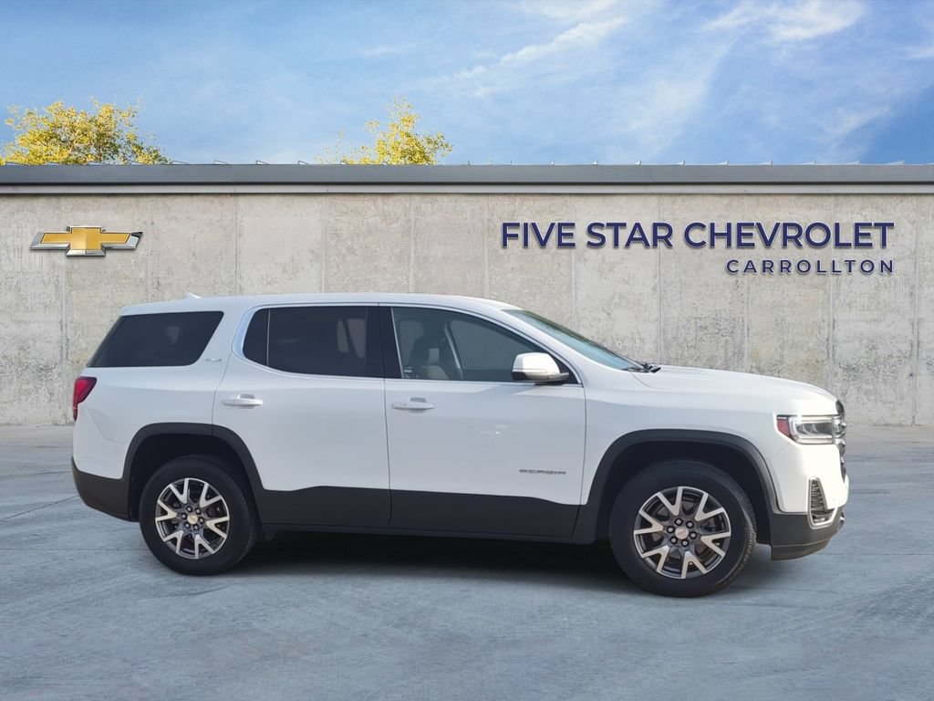 Used 2023 GMC Acadia SLE w/ LPO, Floor Liner Package FWD image 9