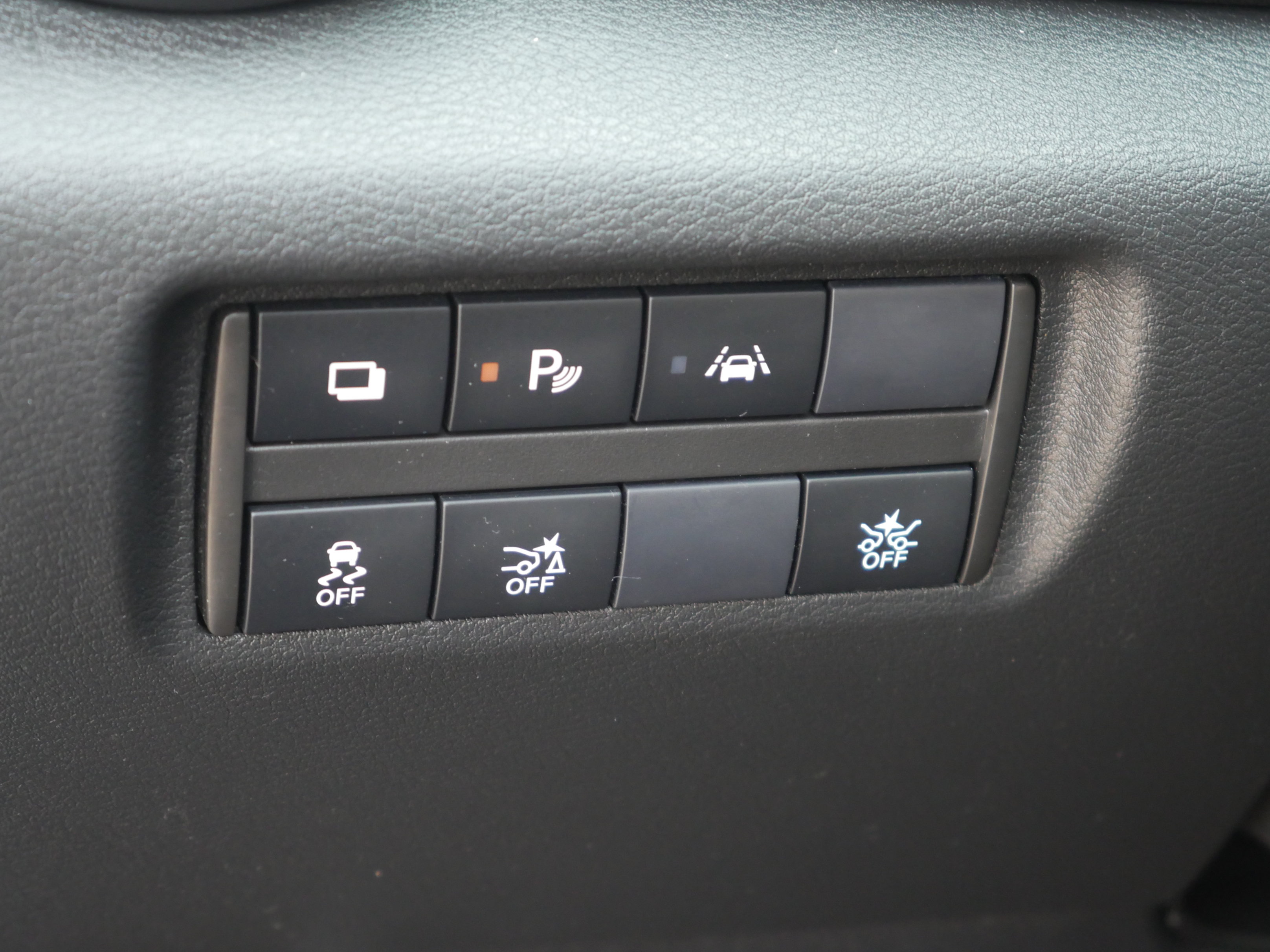 Used 2020 Nissan Versa S FWD image 5