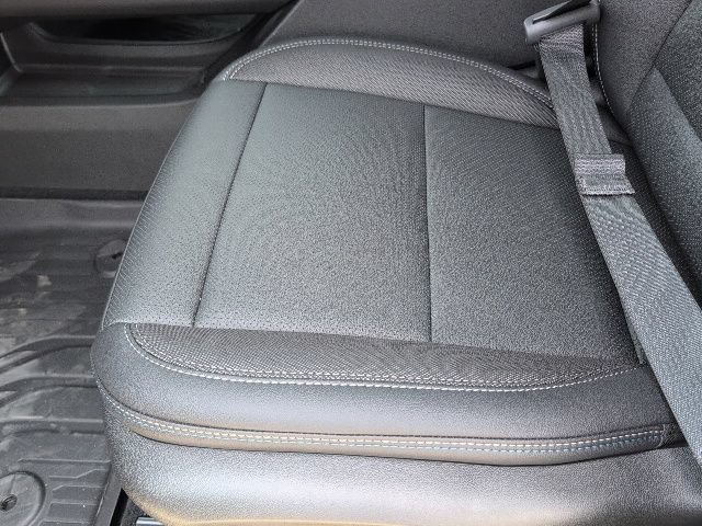New 2026 Chevrolet Equinox EV LT AWD/4WD image 13