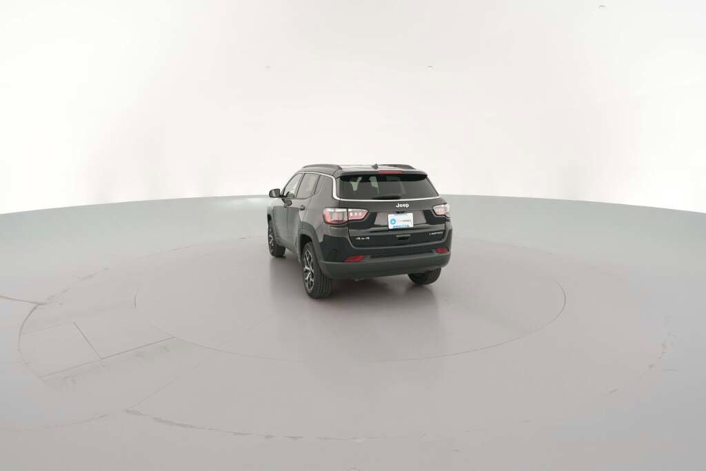 New 2026 Jeep Compass Limited image 9