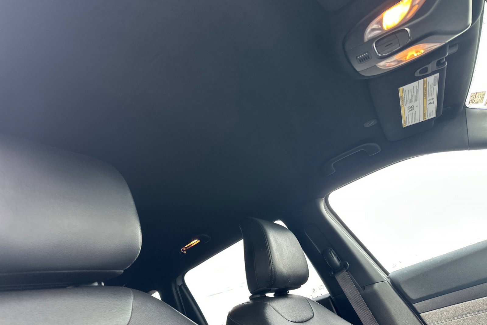 Used 2024 Jeep Compass Latitude image 19