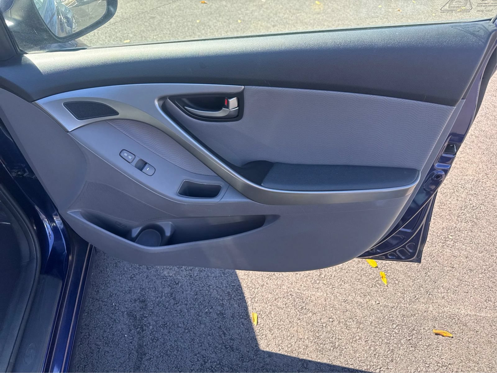 Used 2013 Hyundai Elantra Limited w/ Technology Pkg FWD image 20