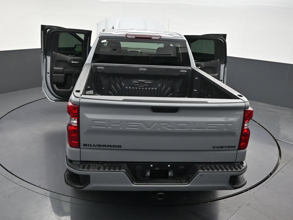 Used 2025 Chevrolet Silverado 1500 Custom RWD image 35