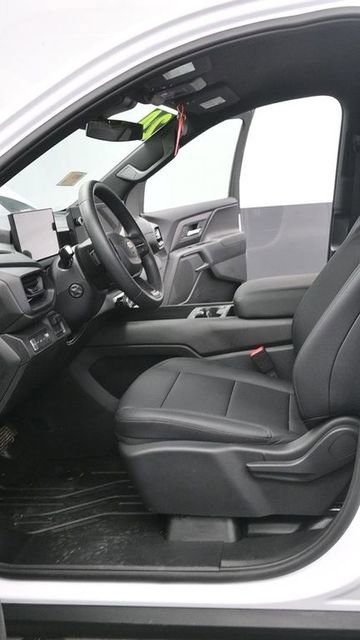 Used 2024 Chevrolet Silverado EV W/T image 20