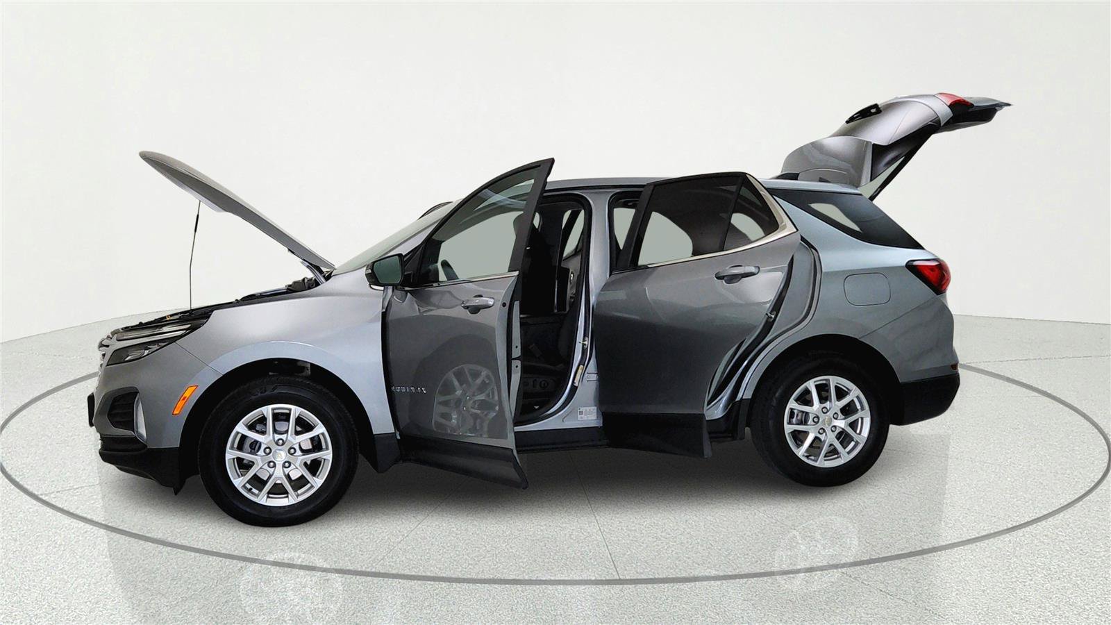 Used 2024 Chevrolet Equinox LT AWD/4WD image 6