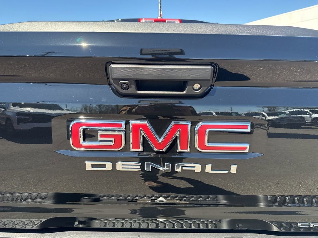 New 2026 GMC Canyon Denali image 30