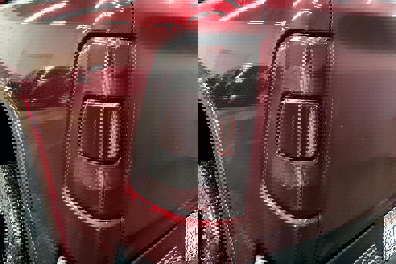 Used 2021 RAM 1500 Laramie w/ Sport Appearance Package image 31