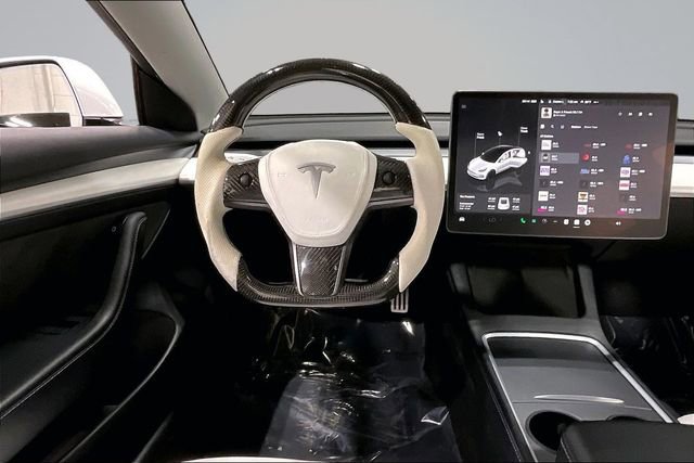 Used 2022 Tesla Model 3 Performance image 5