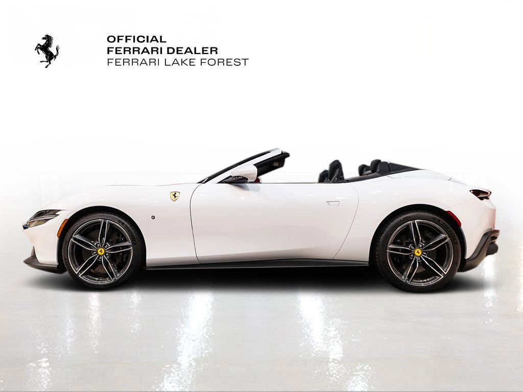 Certified 2025 Ferrari Roma Spider RWD image 3