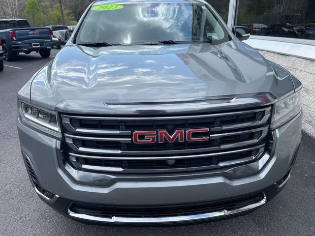 Used 2023 GMC Acadia AT4 w/ Technology Package image 3