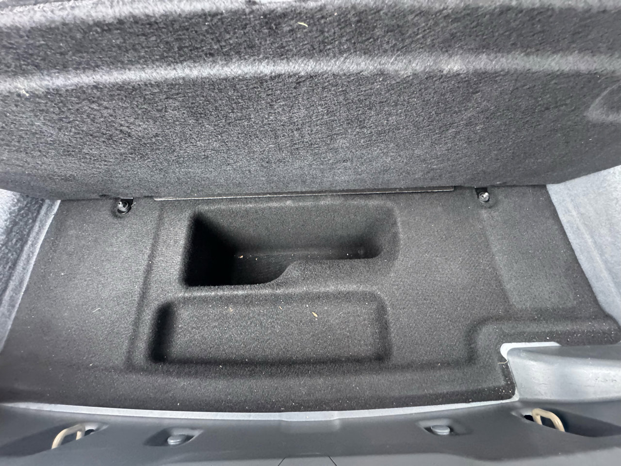 Used 2013 BMW 750Li image 24