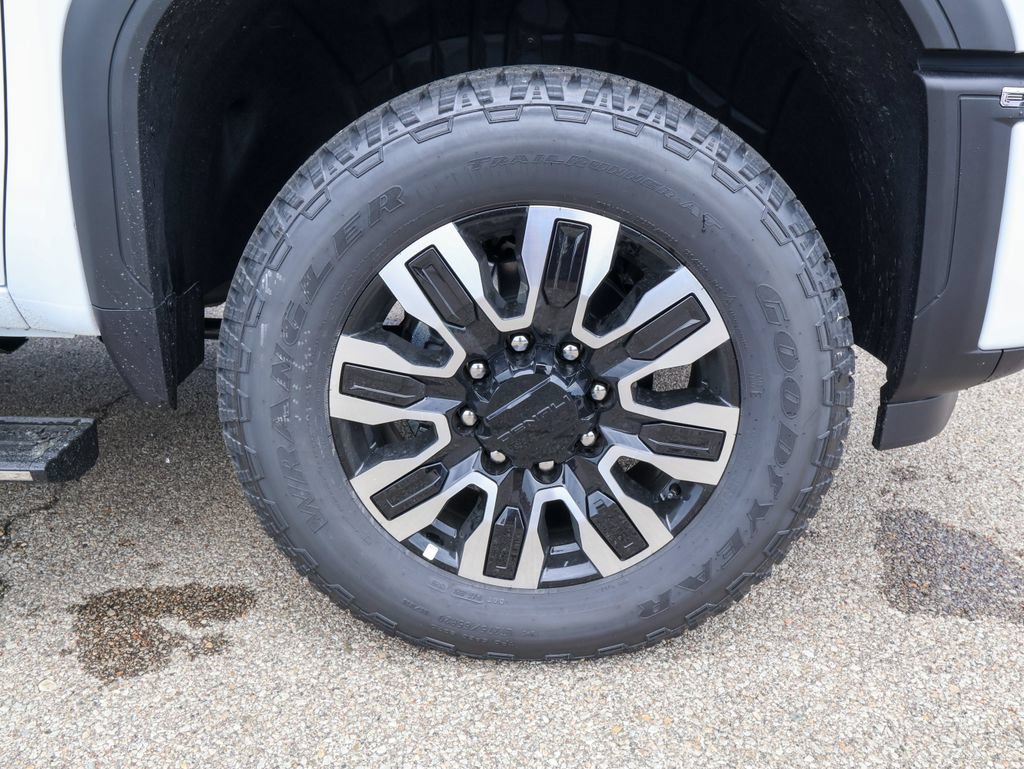 New 2026 GMC Sierra 3500 Denali Ultimate AWD/4WD image 36