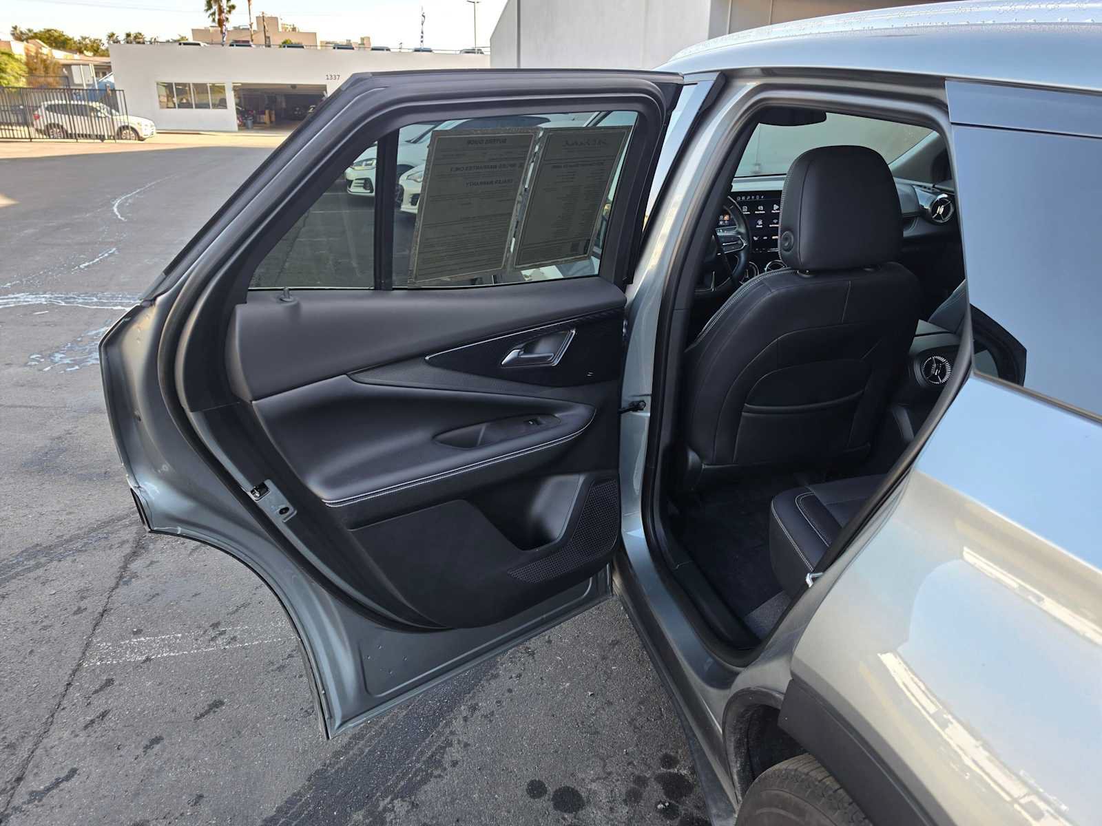 Used 2024 Chevrolet Blazer EV LT AWD/4WD image 15
