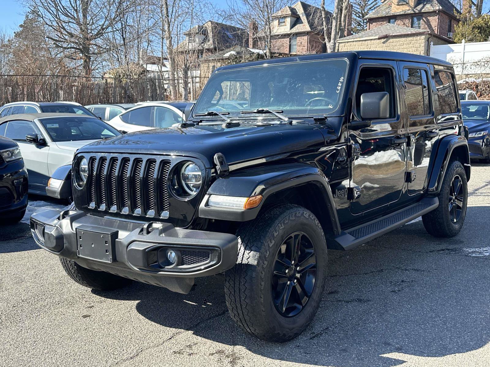 Used 2021 Jeep Wrangler Unlimited Sahara AWD/4WD image 7