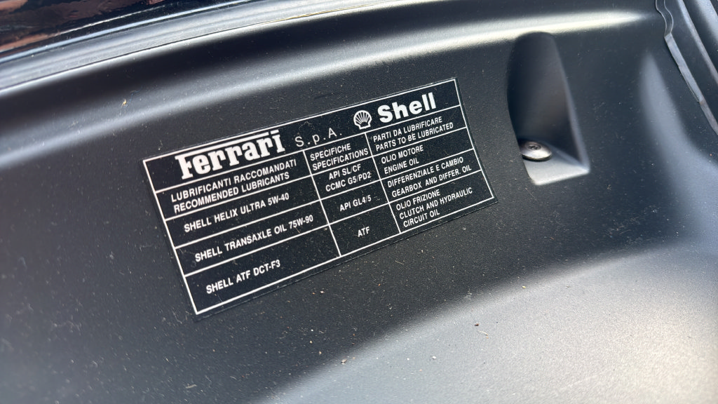 Used 2012 Ferrari California RWD image 59