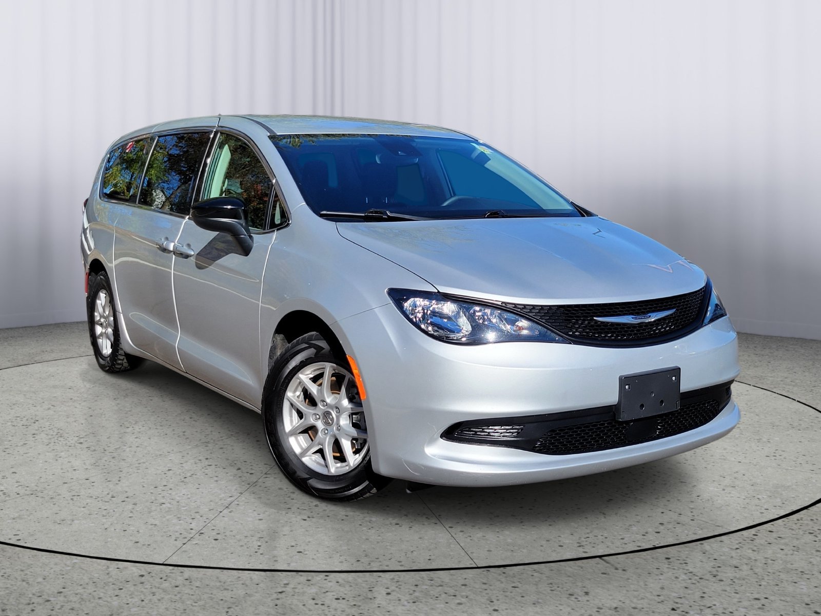 Used 2024 Chrysler Voyager LX FWD 360° Tour