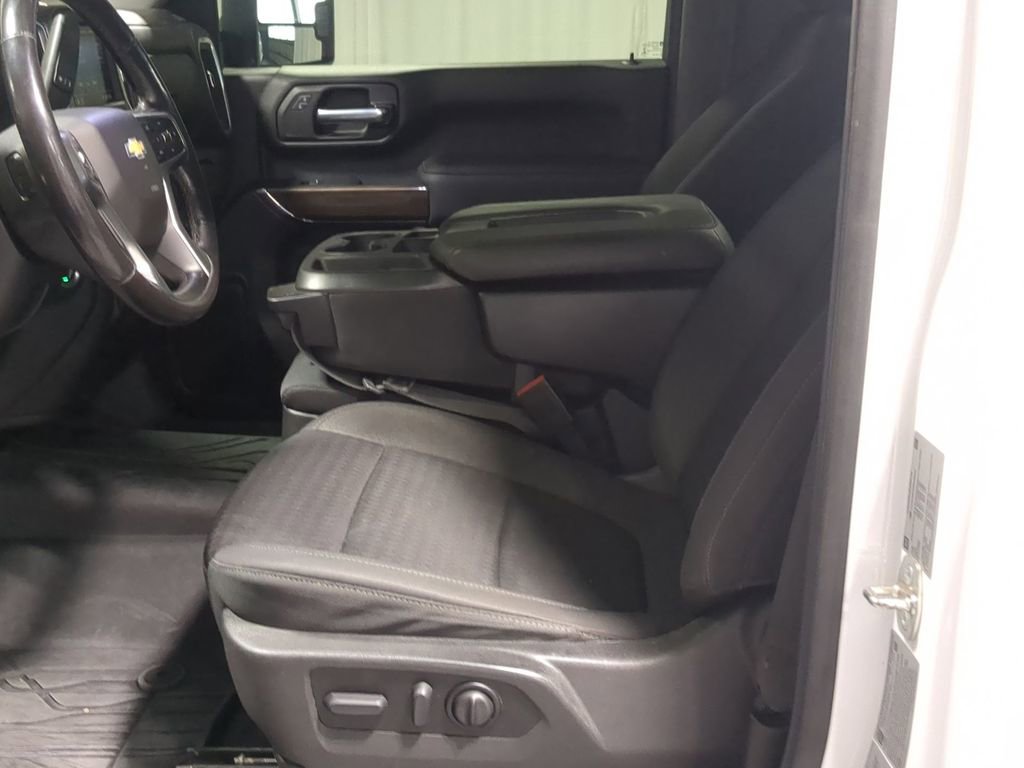 Used 2022 Chevrolet Silverado 2500 LT w/ Convenience Package AWD/4WD image 17
