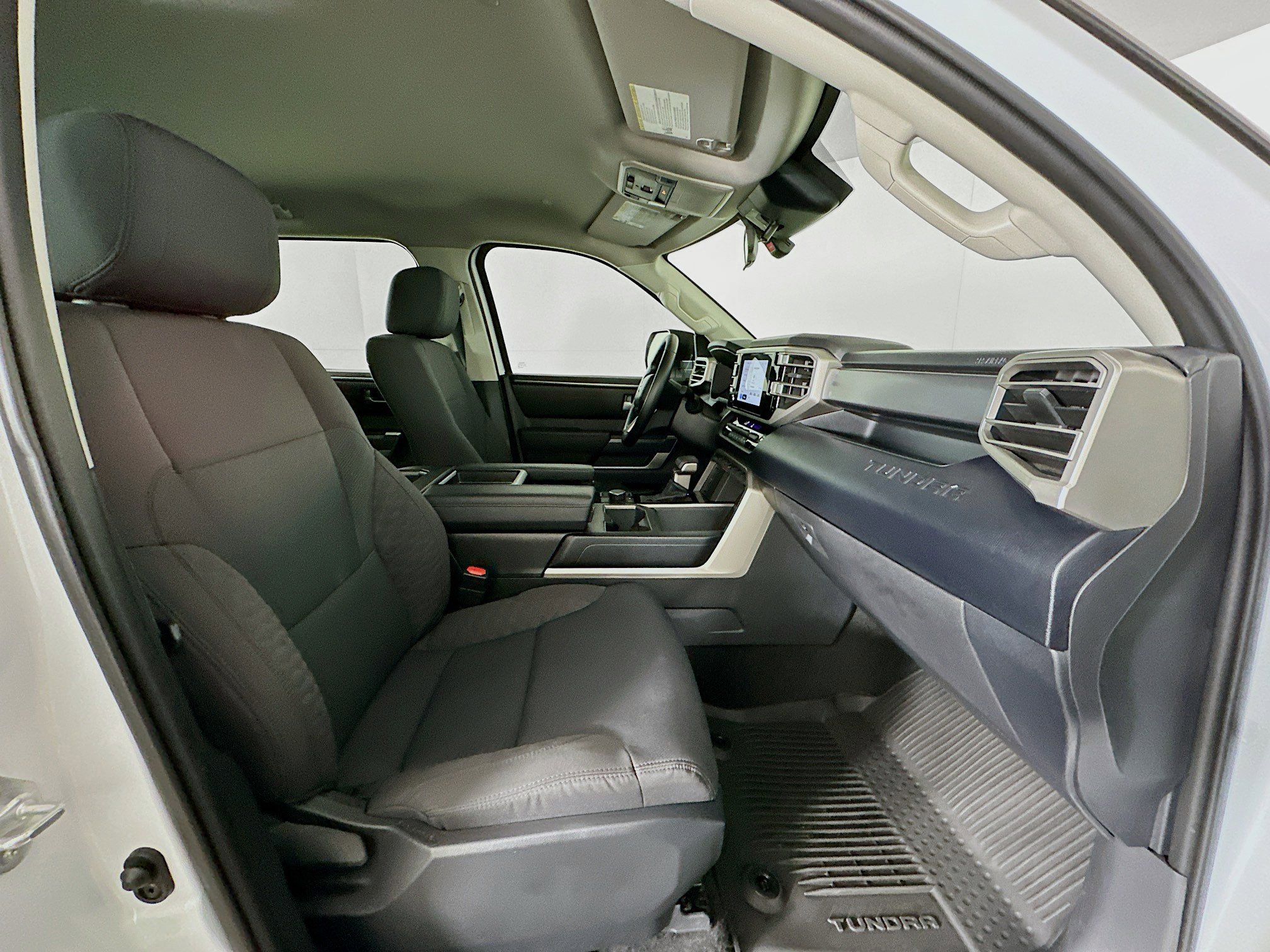 Used 2024 Toyota Tundra SR5 image 28