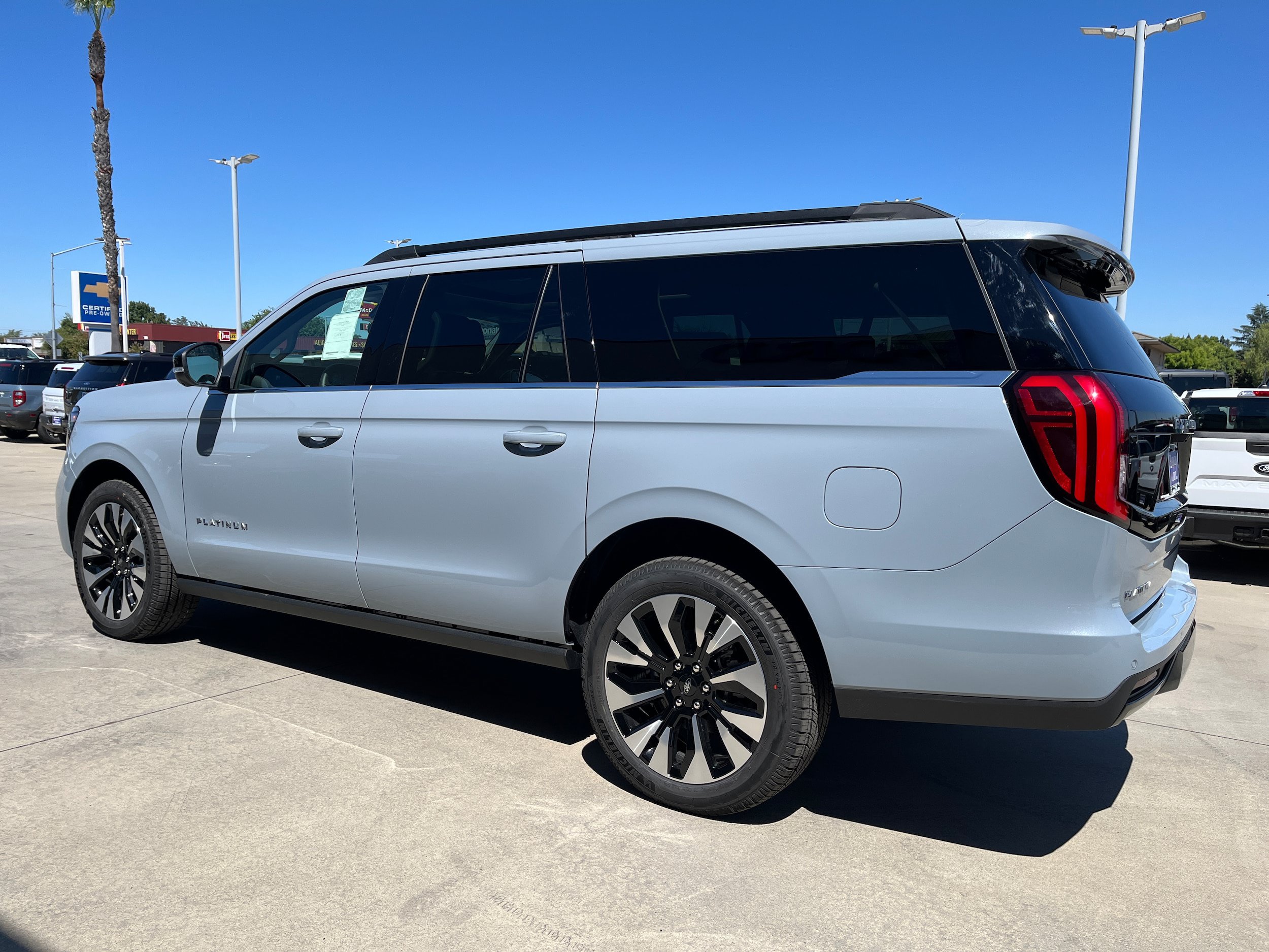 New 2027 Ford Expedition Max Platinum w/ Driver's Package AWD/4WD image 3