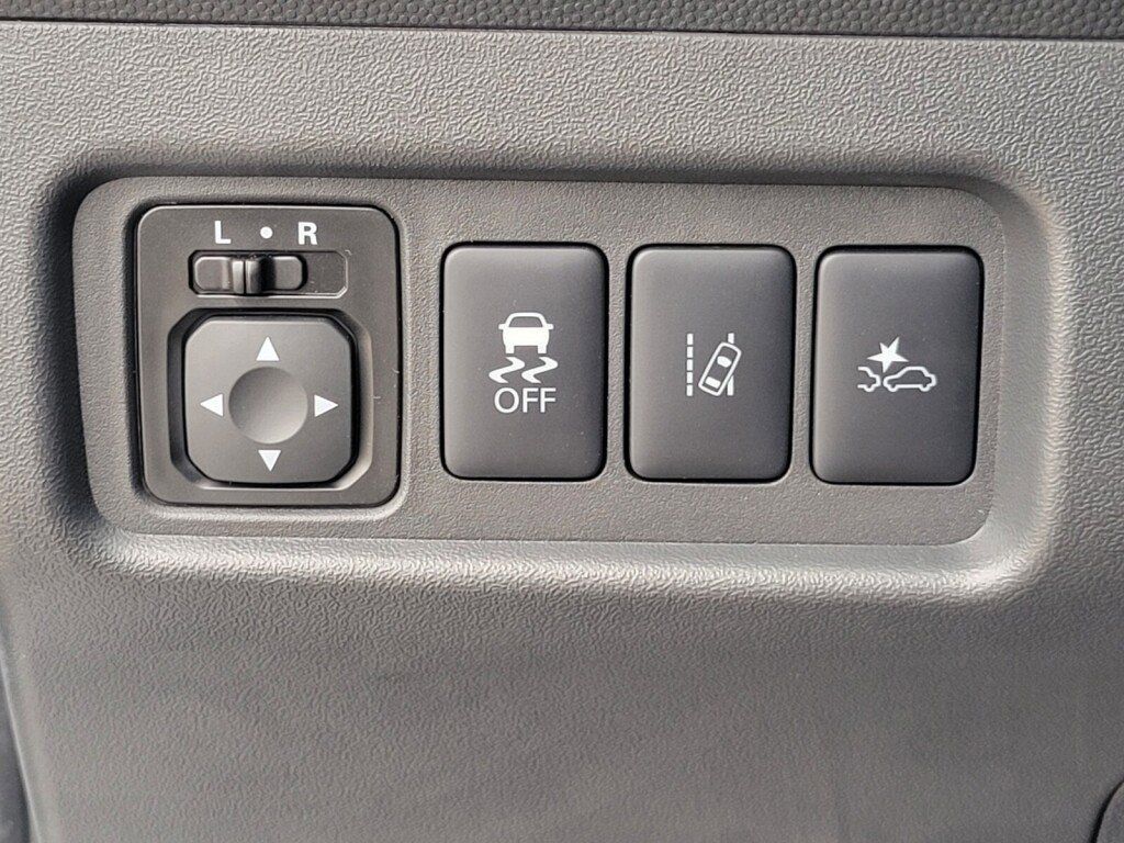 New 2024 Mitsubishi Mirage SE image 23