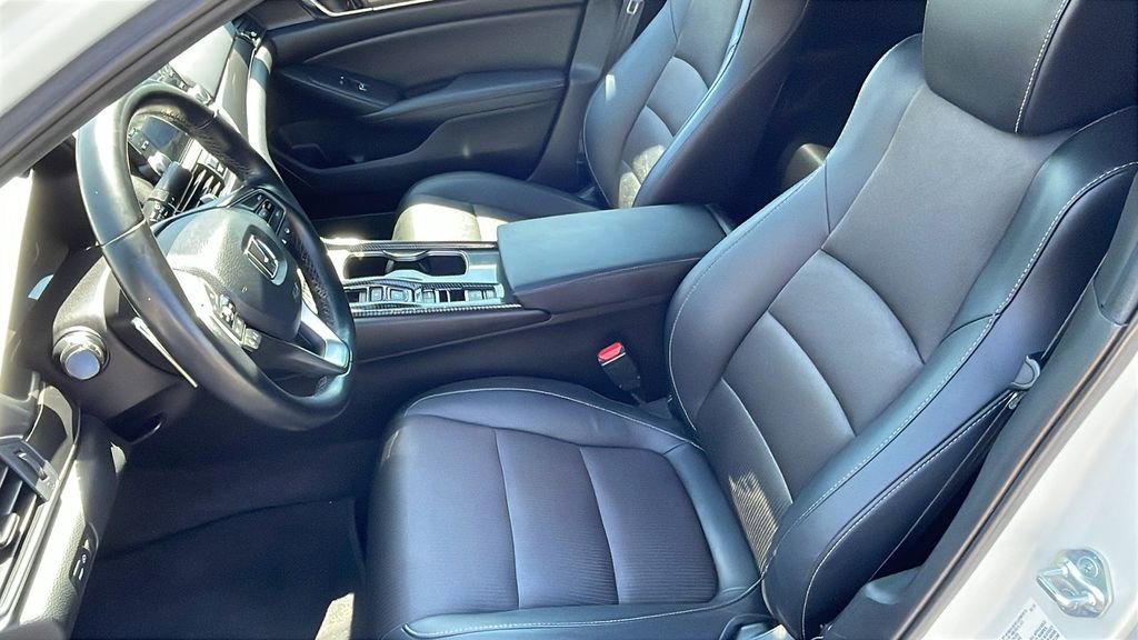 Used 2021 Honda Accord Sport image 11