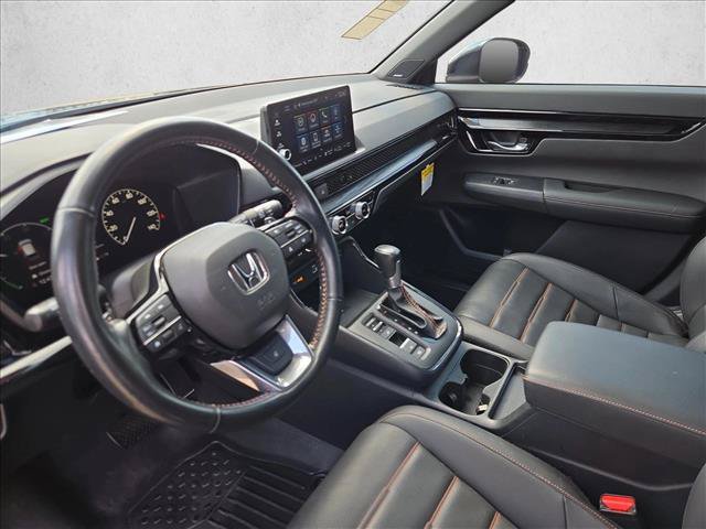 Used 2025 Honda CR-V Sport Touring image 9