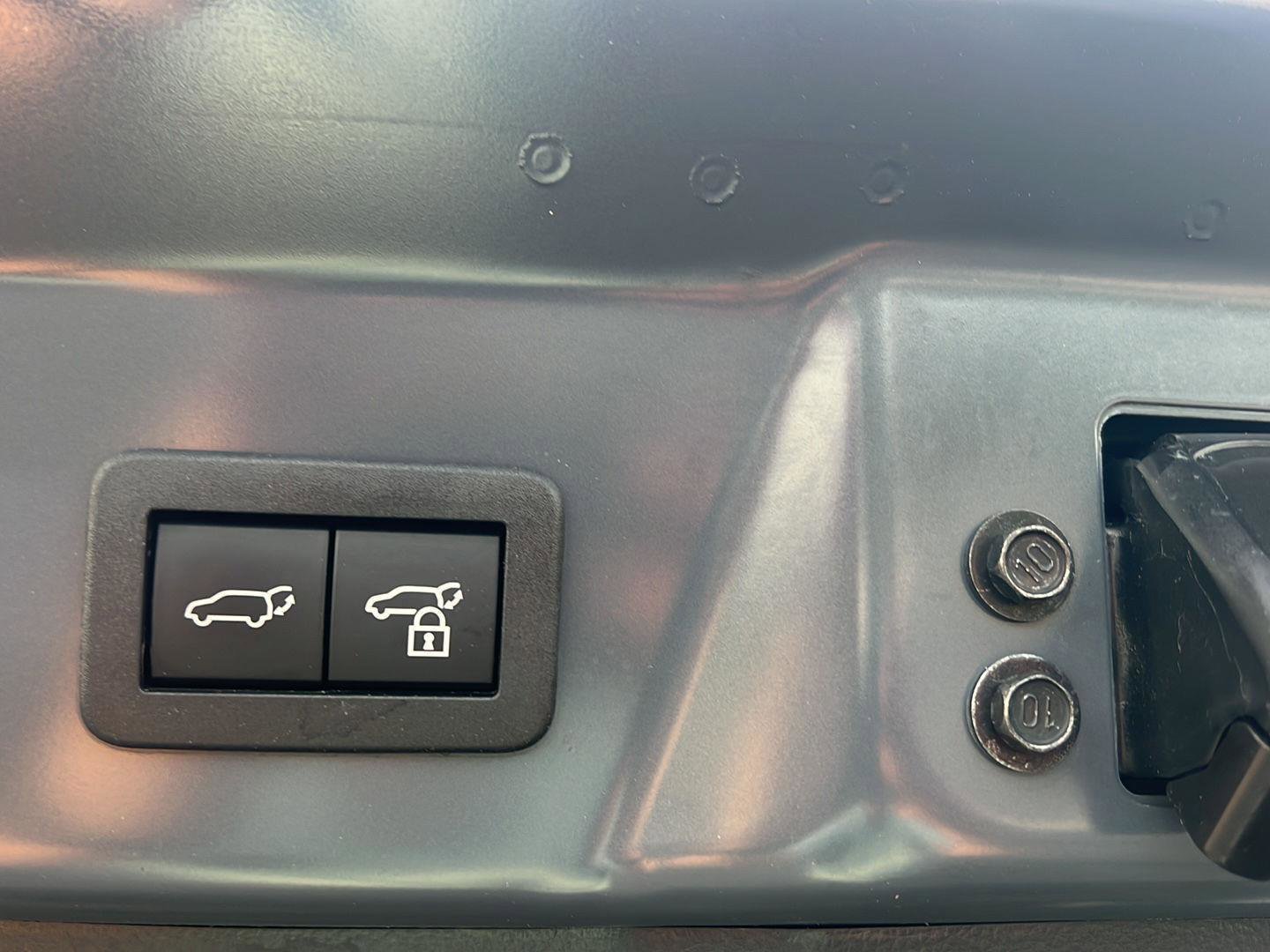 Used 2024 Toyota Prius Limited FWD image 35