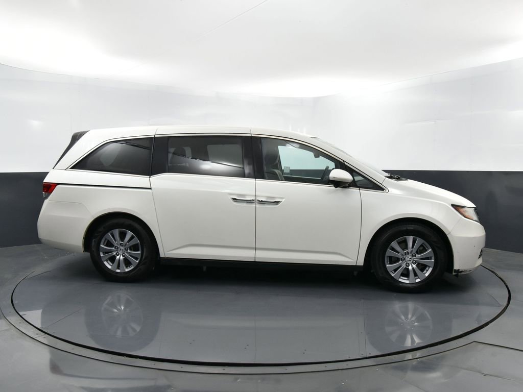 Used 2017 Honda Odyssey SE image 40