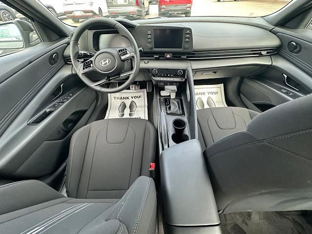 New 2026 Hyundai Elantra Sport image 9