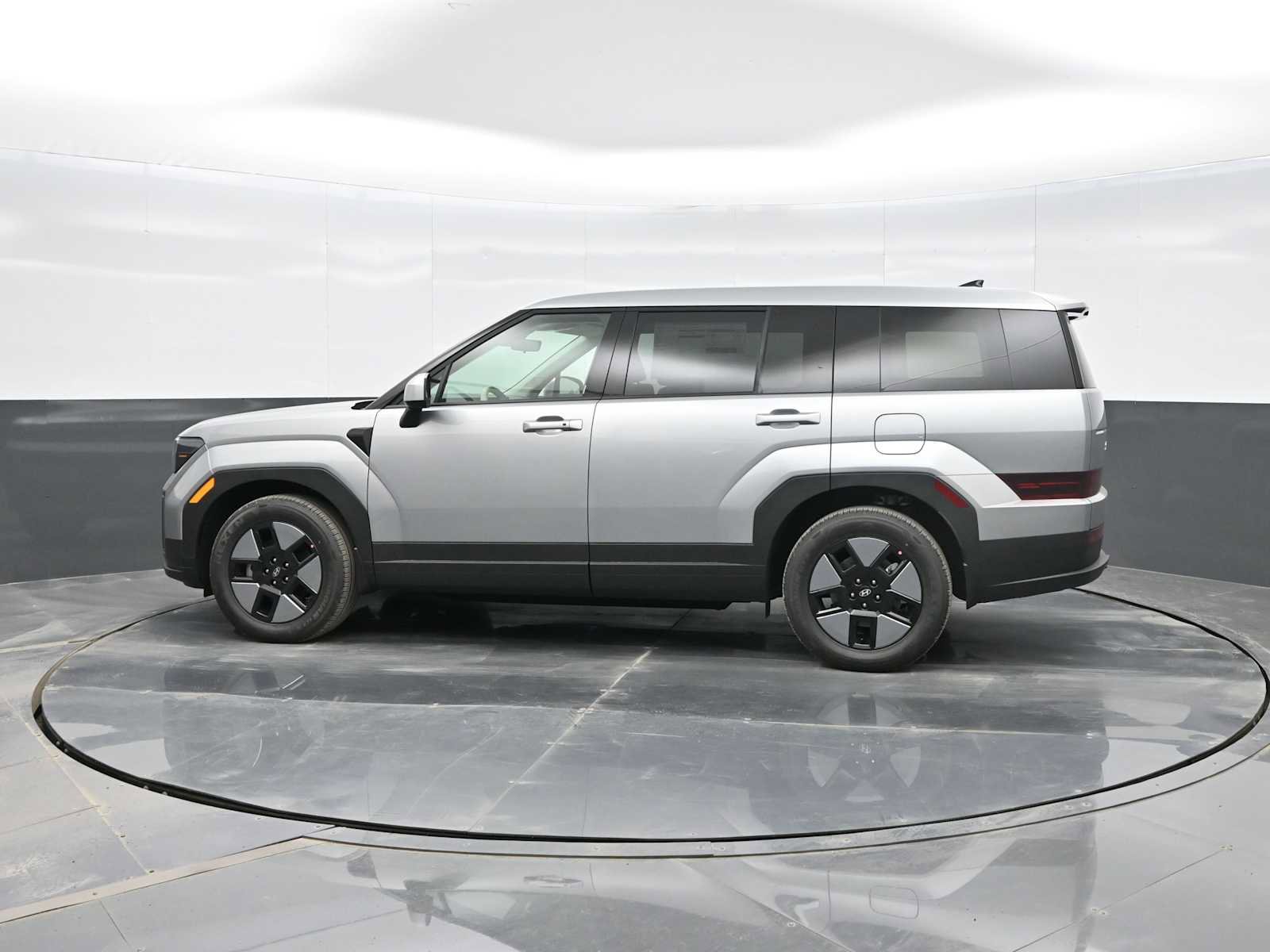 New 2026 Hyundai Santa Fe SE image 5