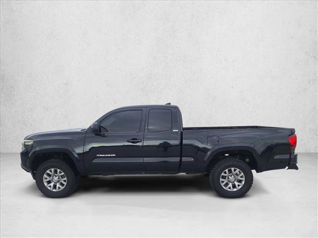 Used 2018 Toyota Tacoma SR5 image 8