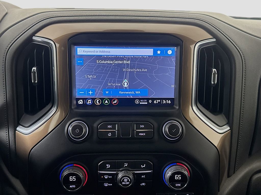 Used 2021 Chevrolet Silverado 1500 High Country w/ Technology Package image 16