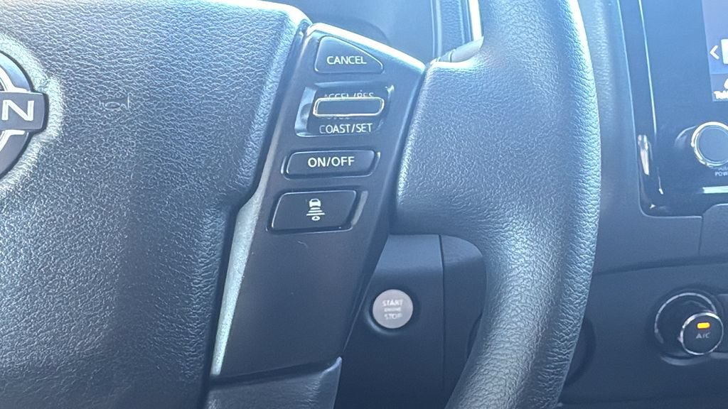 Used 2022 Nissan Frontier SV w/ Technology Package RWD image 13