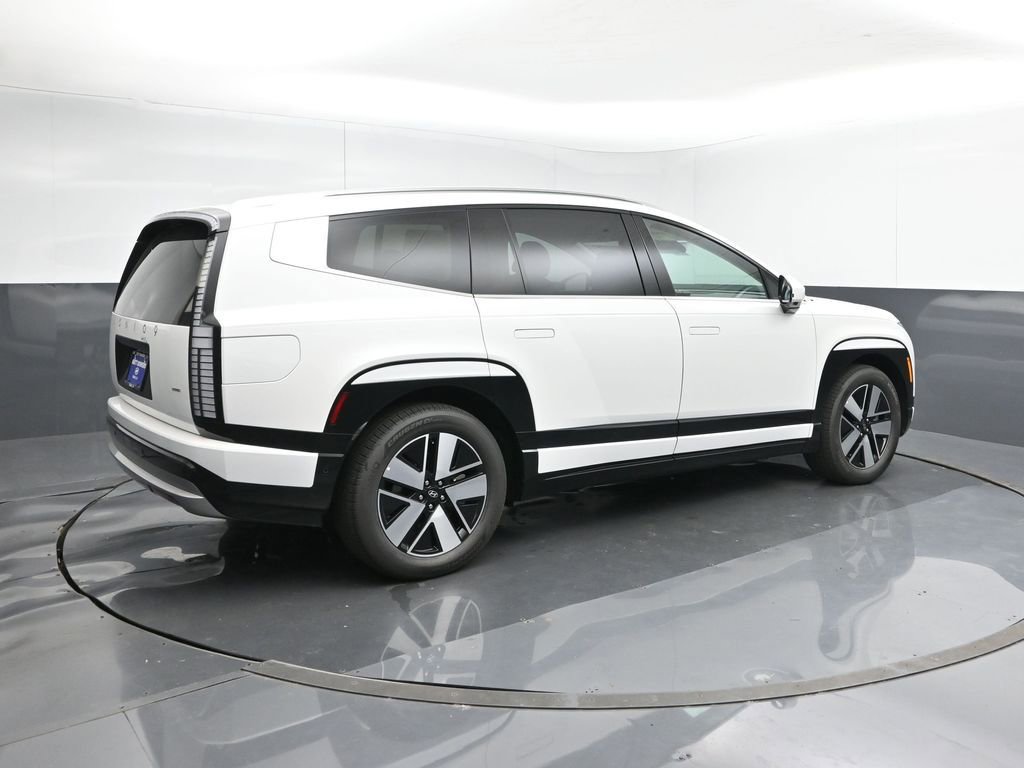 New 2026 Hyundai Ioniq 9 SEL image 5