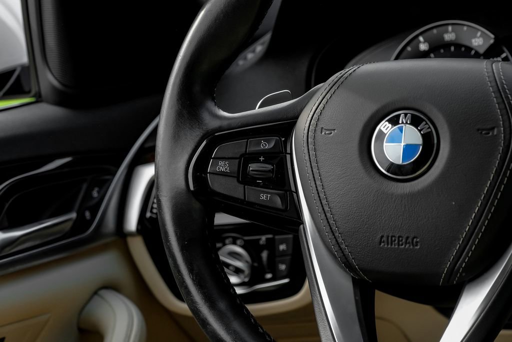 Used 2018 BMW 530i RWD image 21