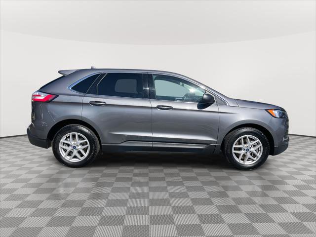 Used 2022 Ford Edge SEL w/ Convenience Package image 8