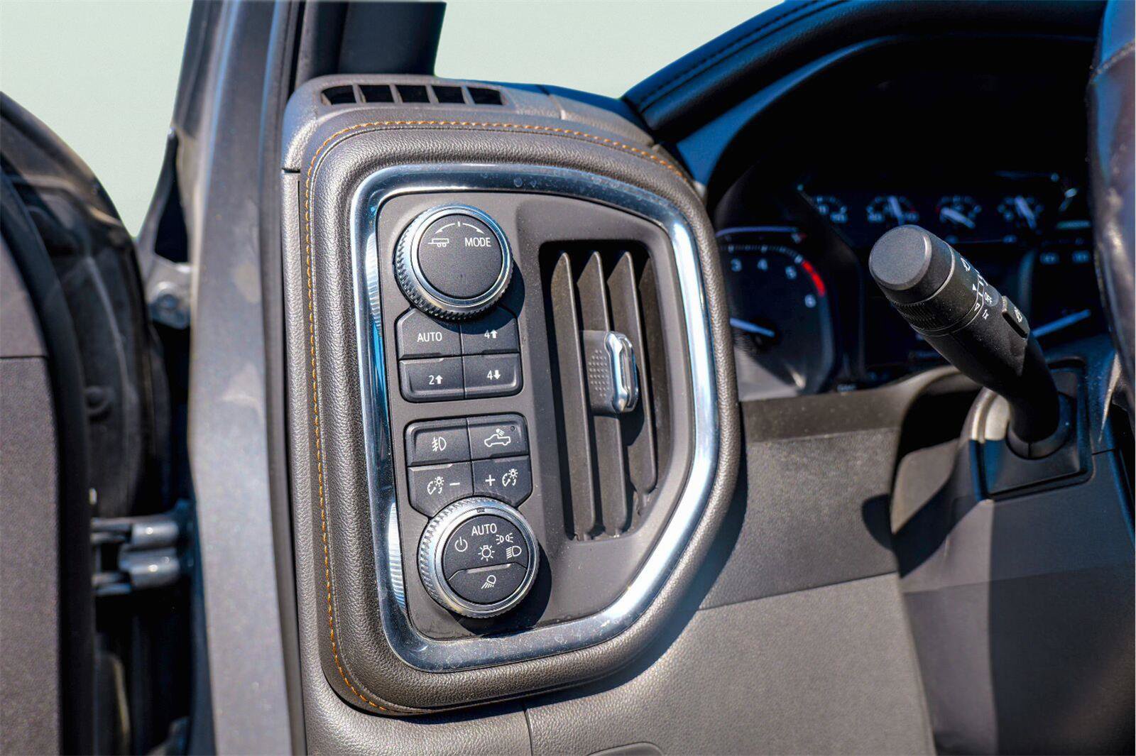 Used 2020 GMC Sierra 1500 AT4 w/ AT4 Premium Package AWD/4WD image 27