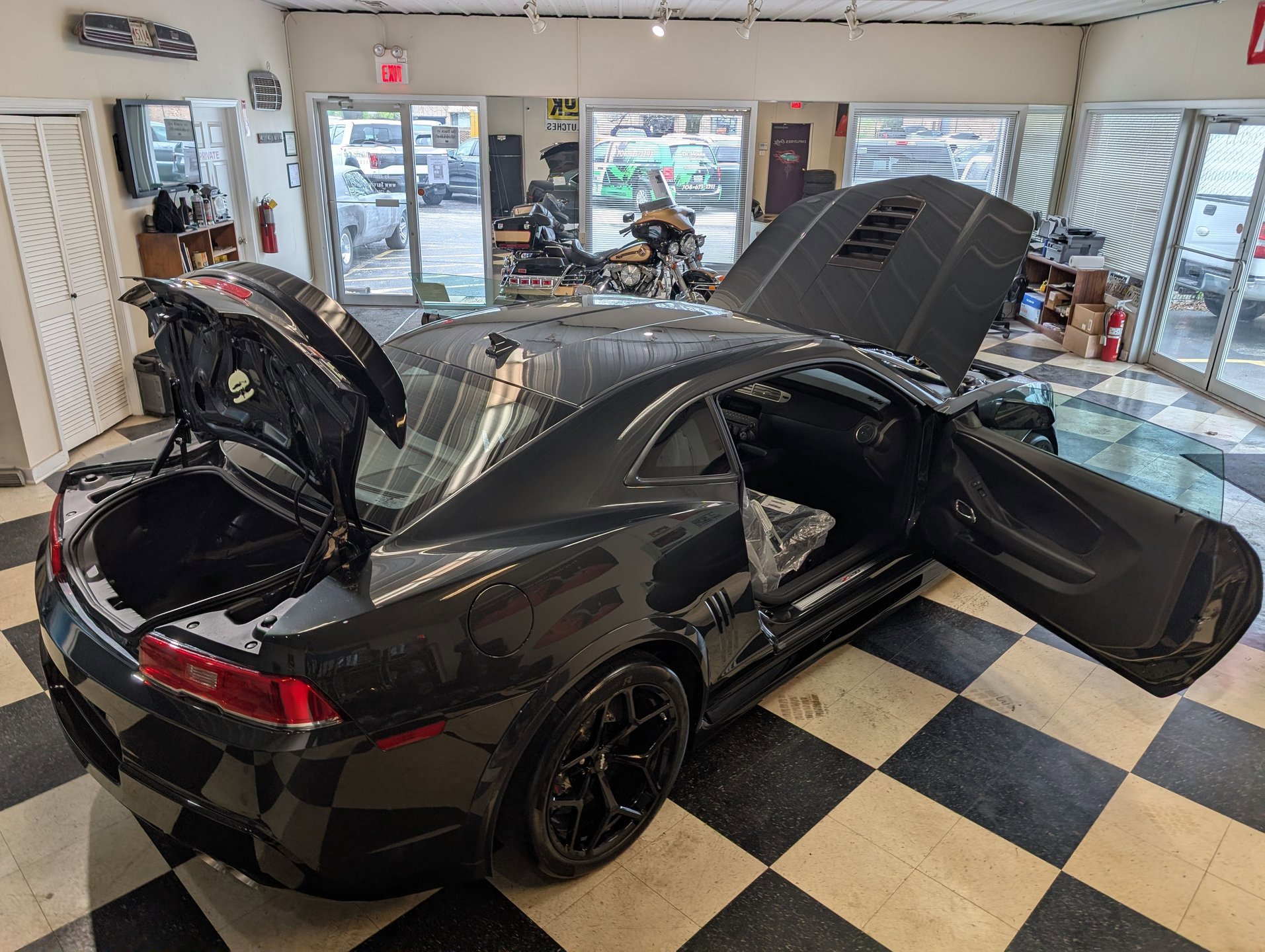 Used 2015 Chevrolet Camaro Z/28 RWD image 45
