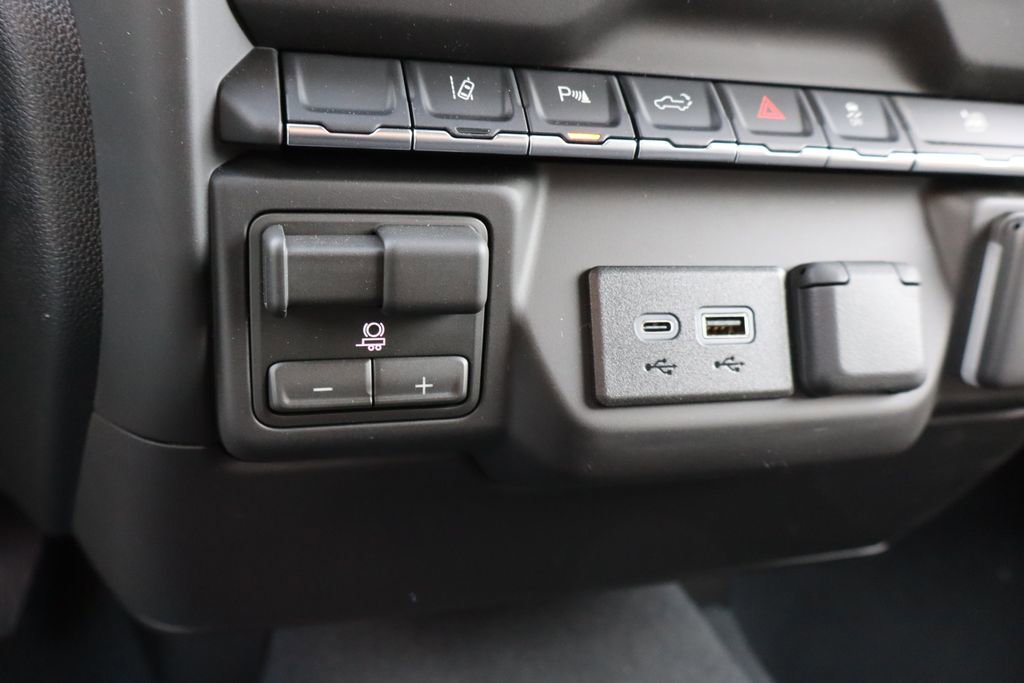 New 2026 Chevrolet Silverado 2500 Custom w/ Custom Value Package image 14