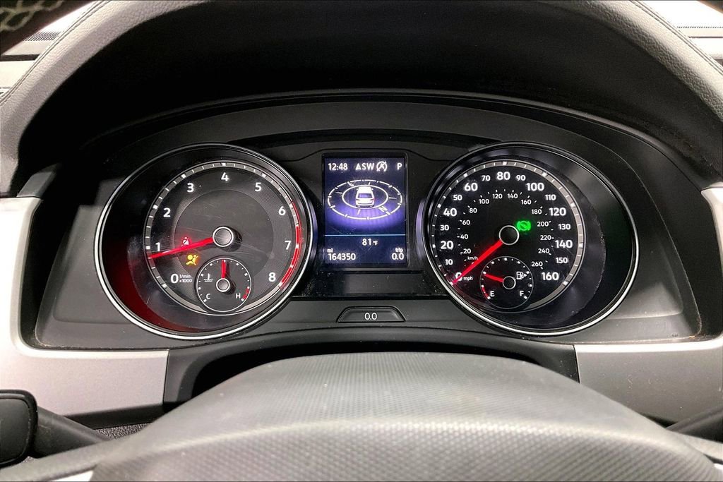 Used 2021 Volkswagen Atlas Cross Sport SE image 25