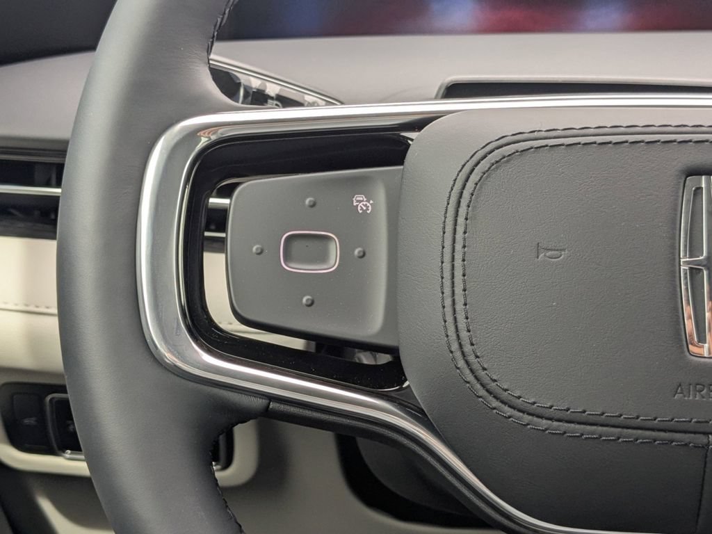 New 2026 Lincoln Nautilus Reserve AWD/4WD image 28