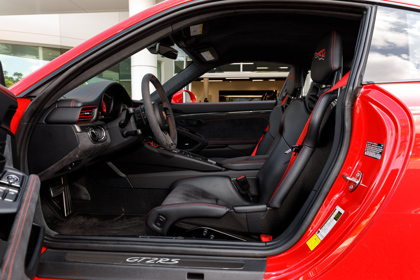 Used 2018 Porsche 911 GT2 RS RWD image 57