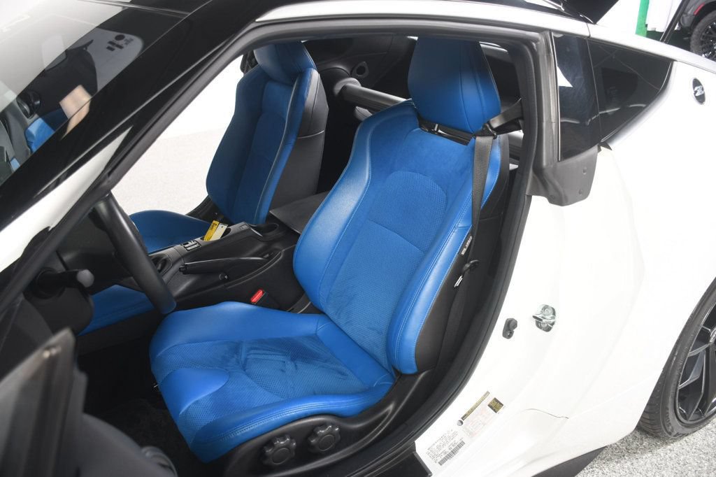 Used 2024 Nissan Z Performance w/ Floor Mat Package RWD image 28